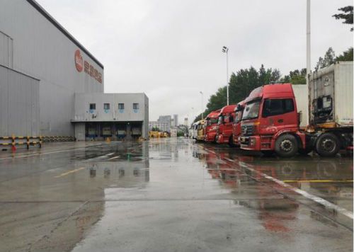 郑州暴雨期间企业运营观察 物流受影响，业务保运转，食品销售稳定